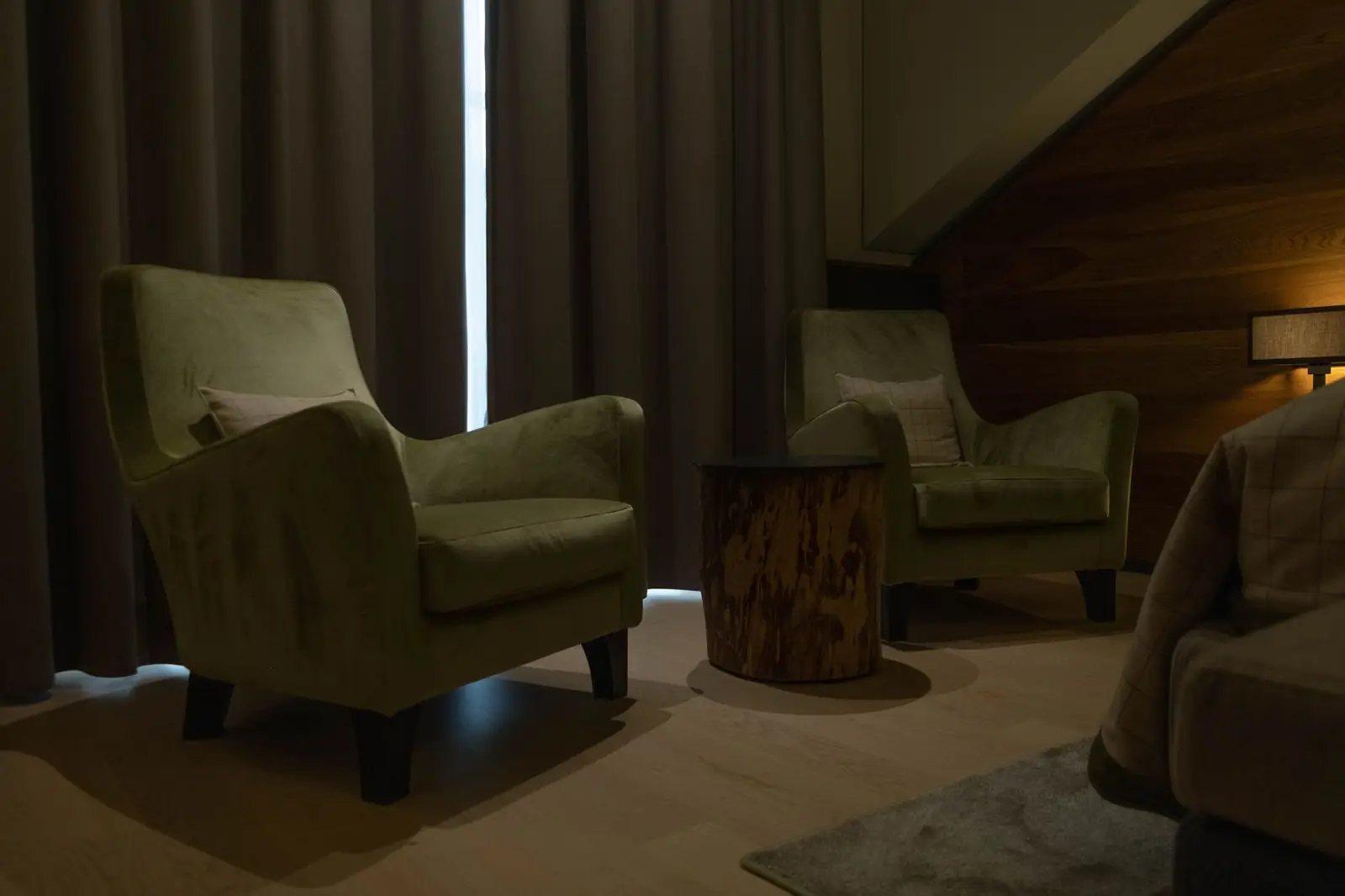 Iorane Resortreport interior detail